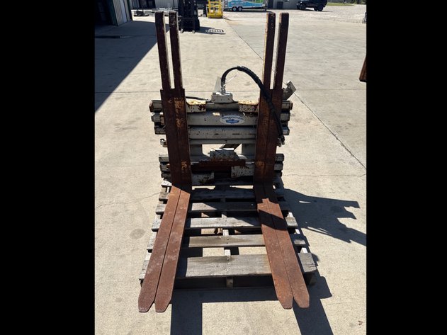 Image for Cascade Forklift Splitter