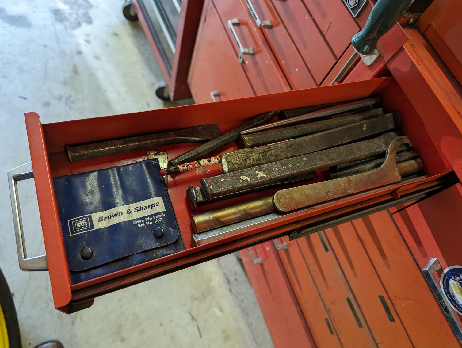 Image for Glenn and Joy Darnell Estate Auction