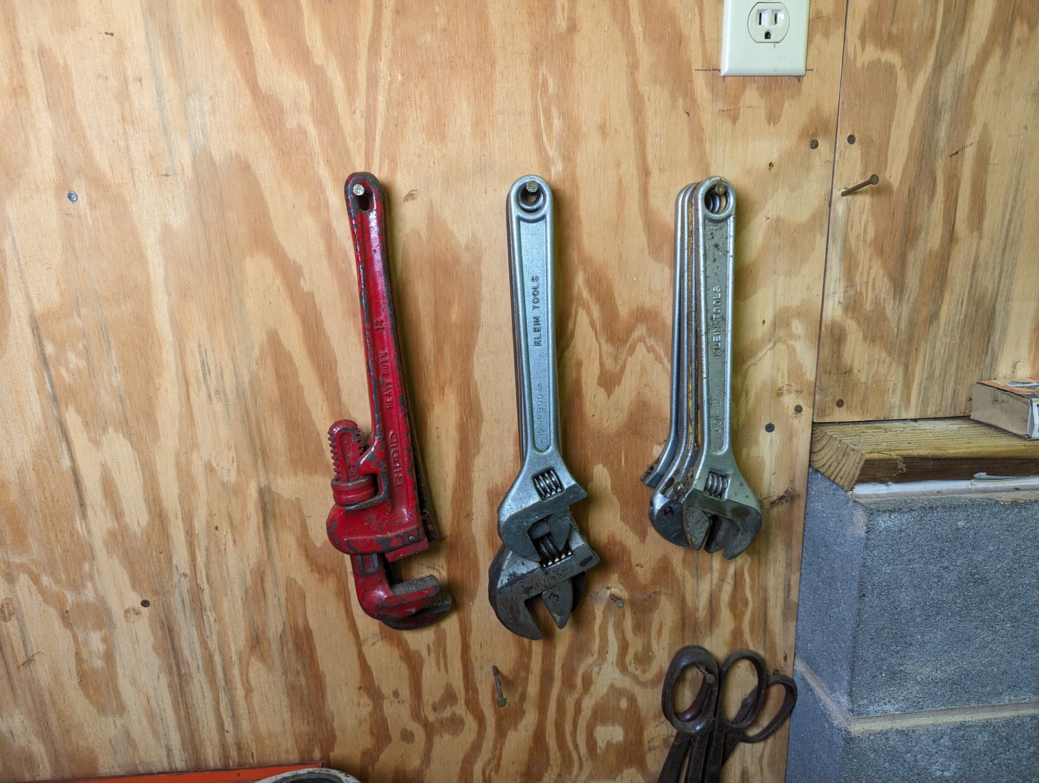 Image for Glenn and Joy Darnell Estate Auction