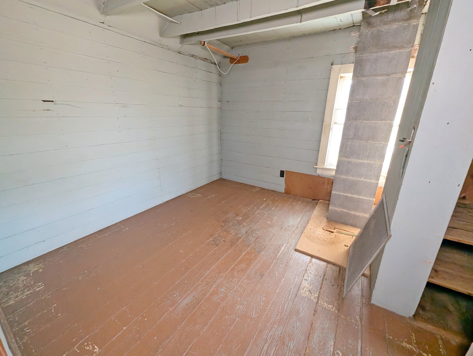 Image for 70 +/- Acres With Farmhouse And Outbuildings Near Singers Glen VA