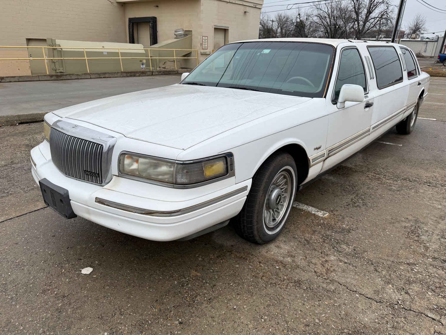 Image for Vehicles, Machinery, Tools, & MORE! Large Warehouse Auction!