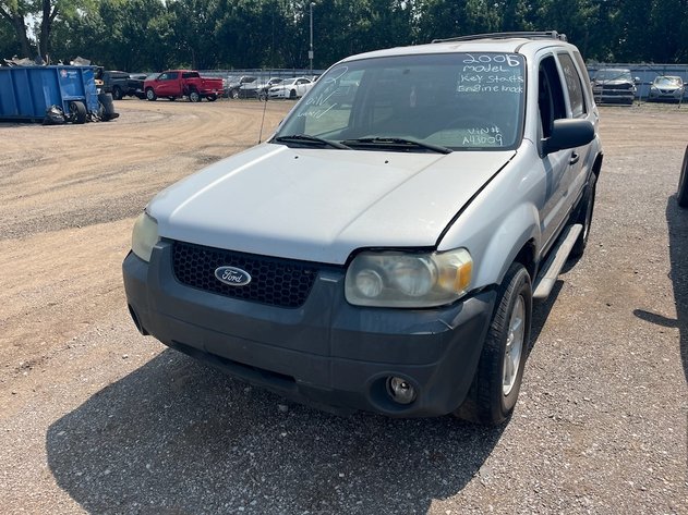 Image for Arrow Wrecker Impound Auction