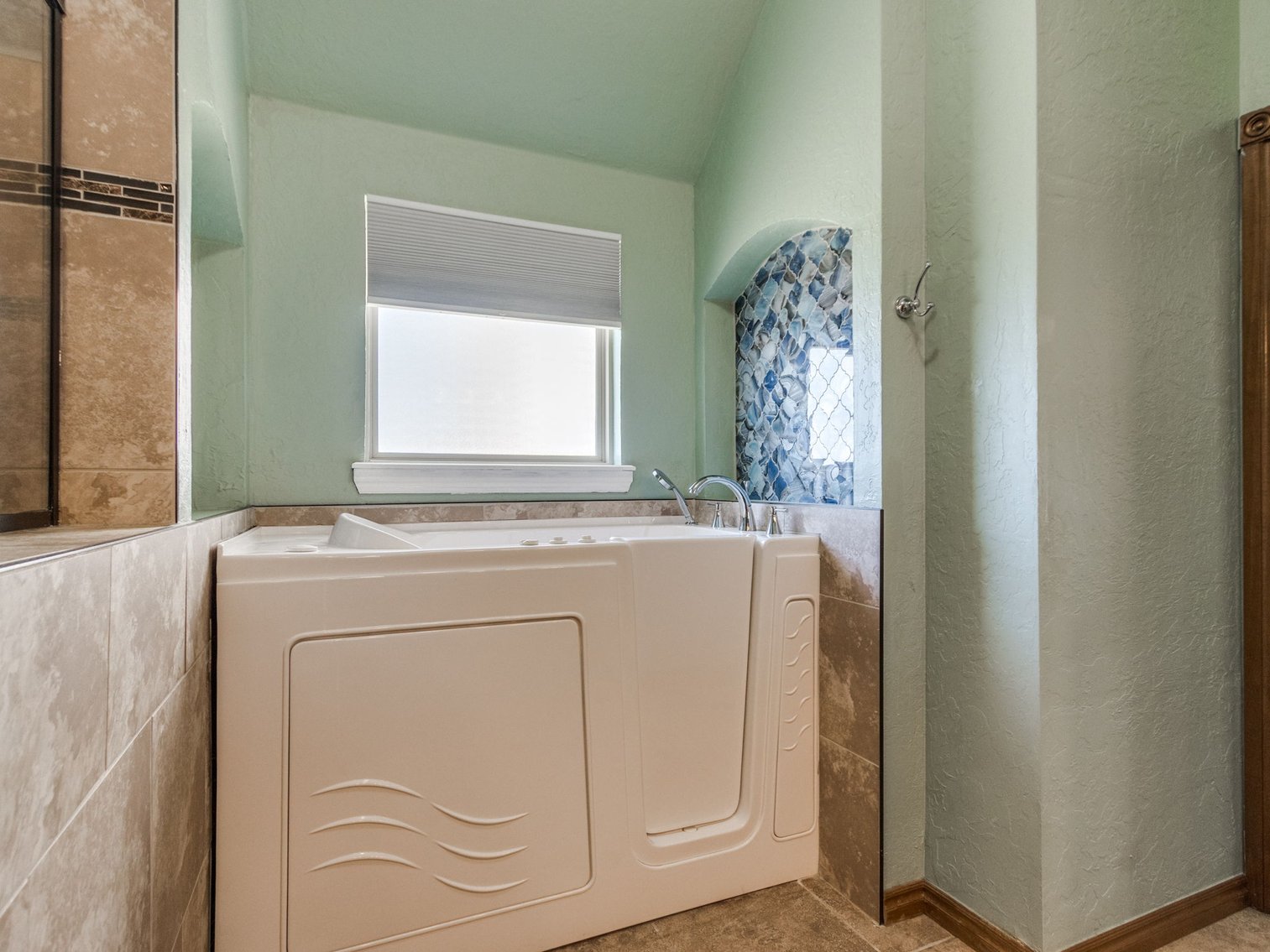 Image for 5861 Whispering Lakes Dr, Noble, OK - Beautiful Home, Shop, & Acreage