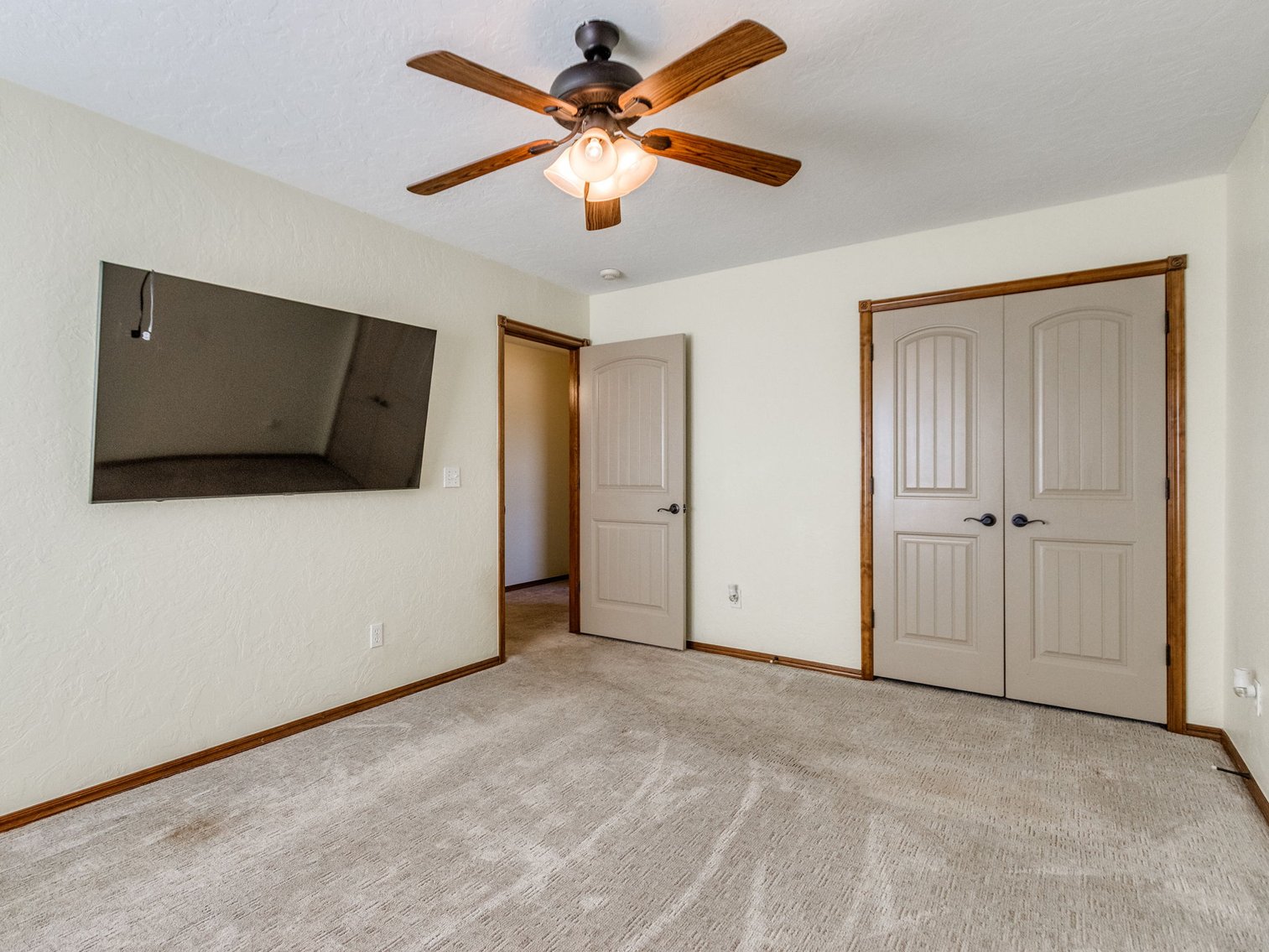 Image for 5861 Whispering Lakes Dr, Noble, OK - Beautiful Home, Shop, & Acreage