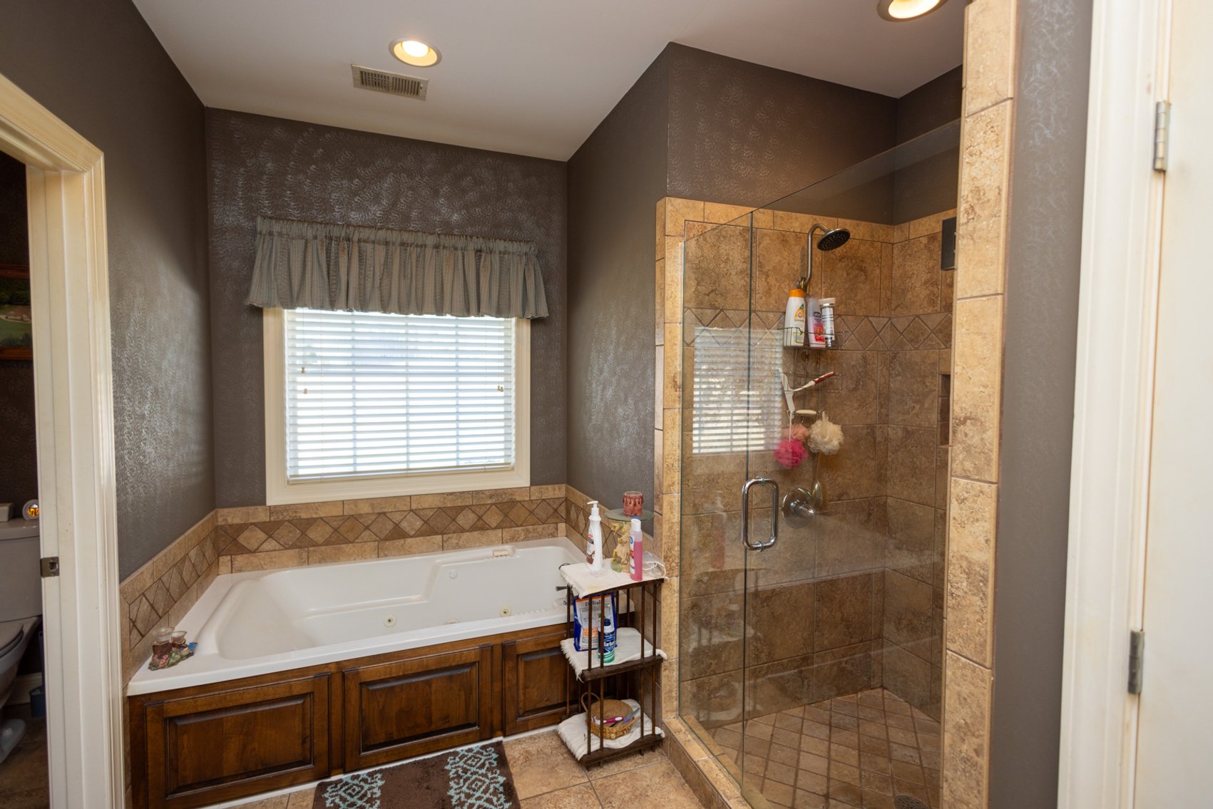 Image for Custom Brick Home in Fox Chase Subdivision in Hokes Bluff (Gadsden), Alabama...SOLD