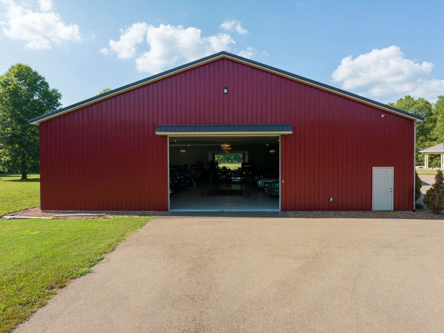 Image for Pecan Grove – Luxury Estate on 14 Acres in Jackson, Tennessee