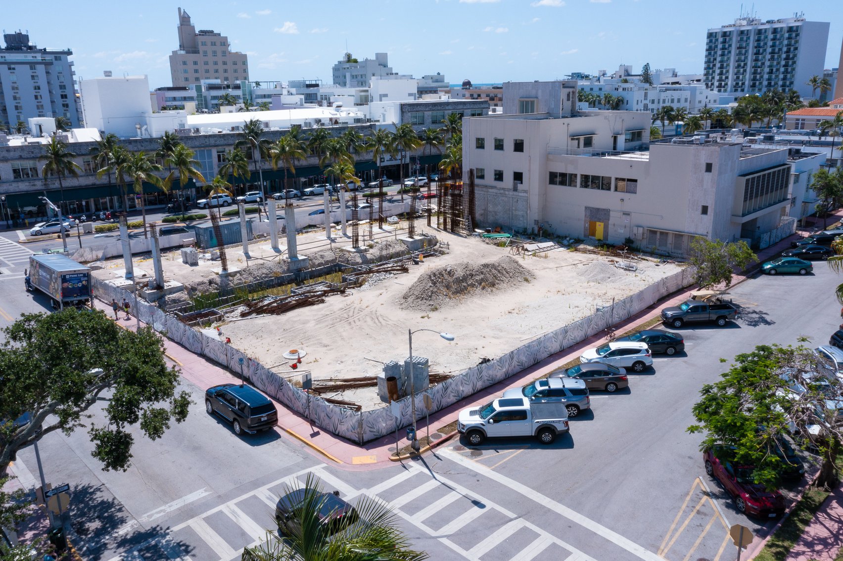 Image for Receiver Ordered Real Estate Sale - Miami Beach, FL