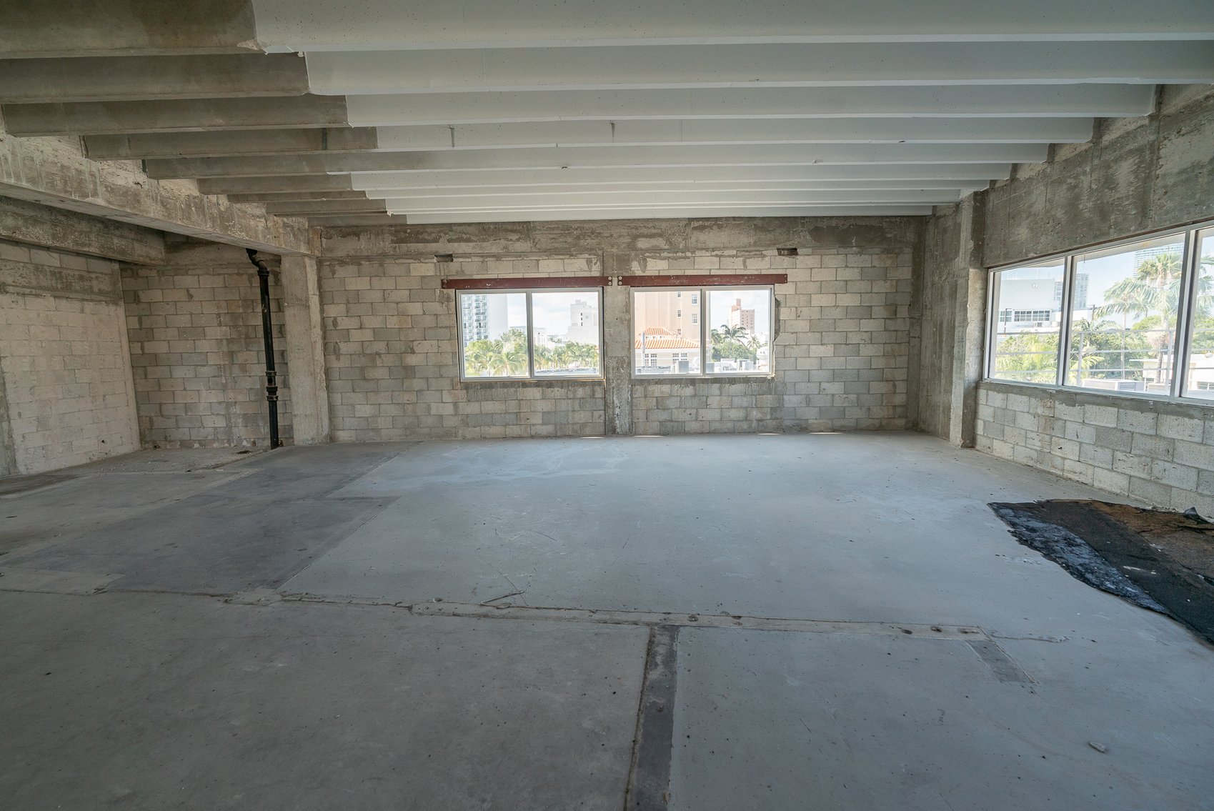 Image for Receiver Ordered Real Estate Sale - Miami Beach, FL