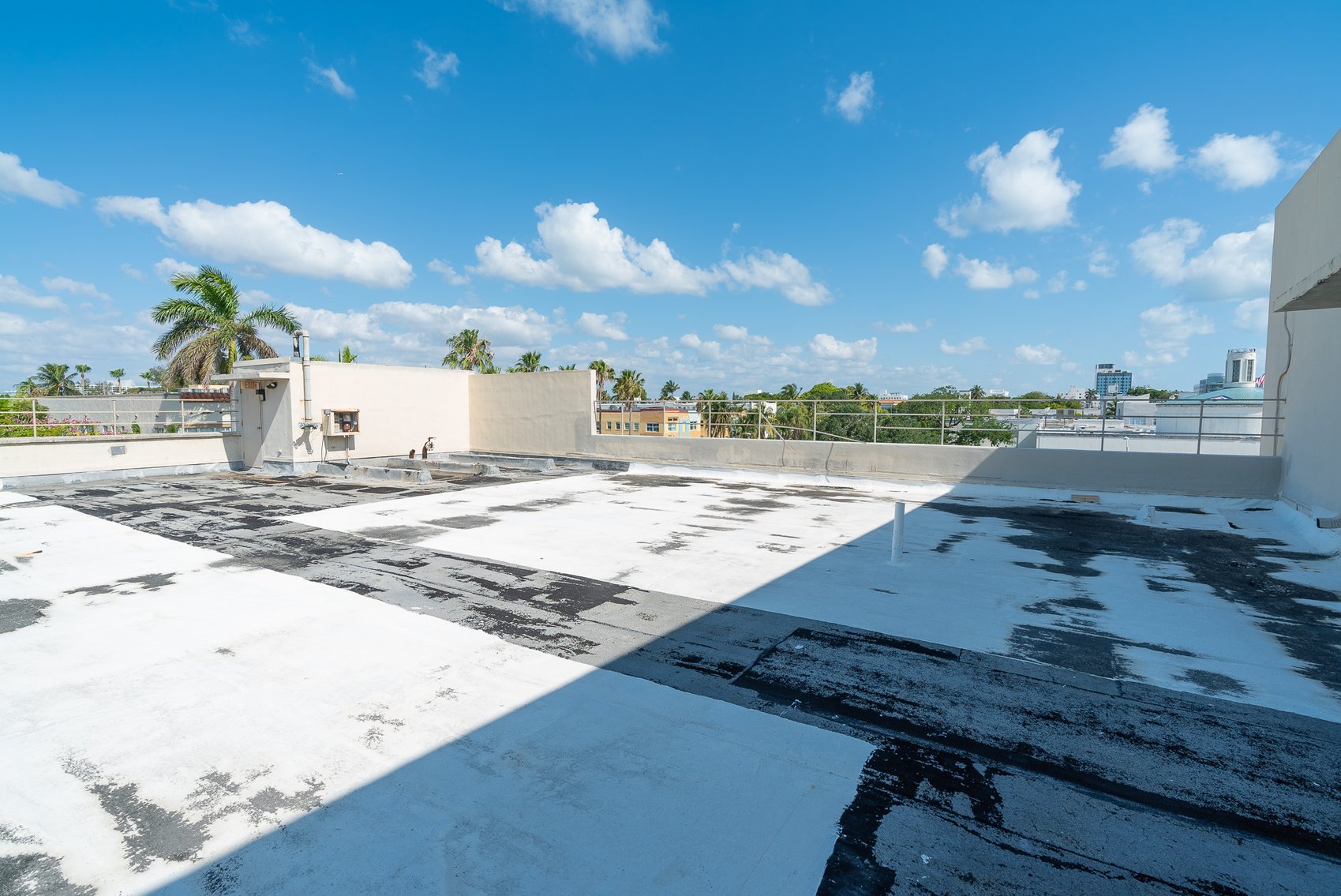 Image for Receiver Ordered Real Estate Sale - Miami Beach, FL