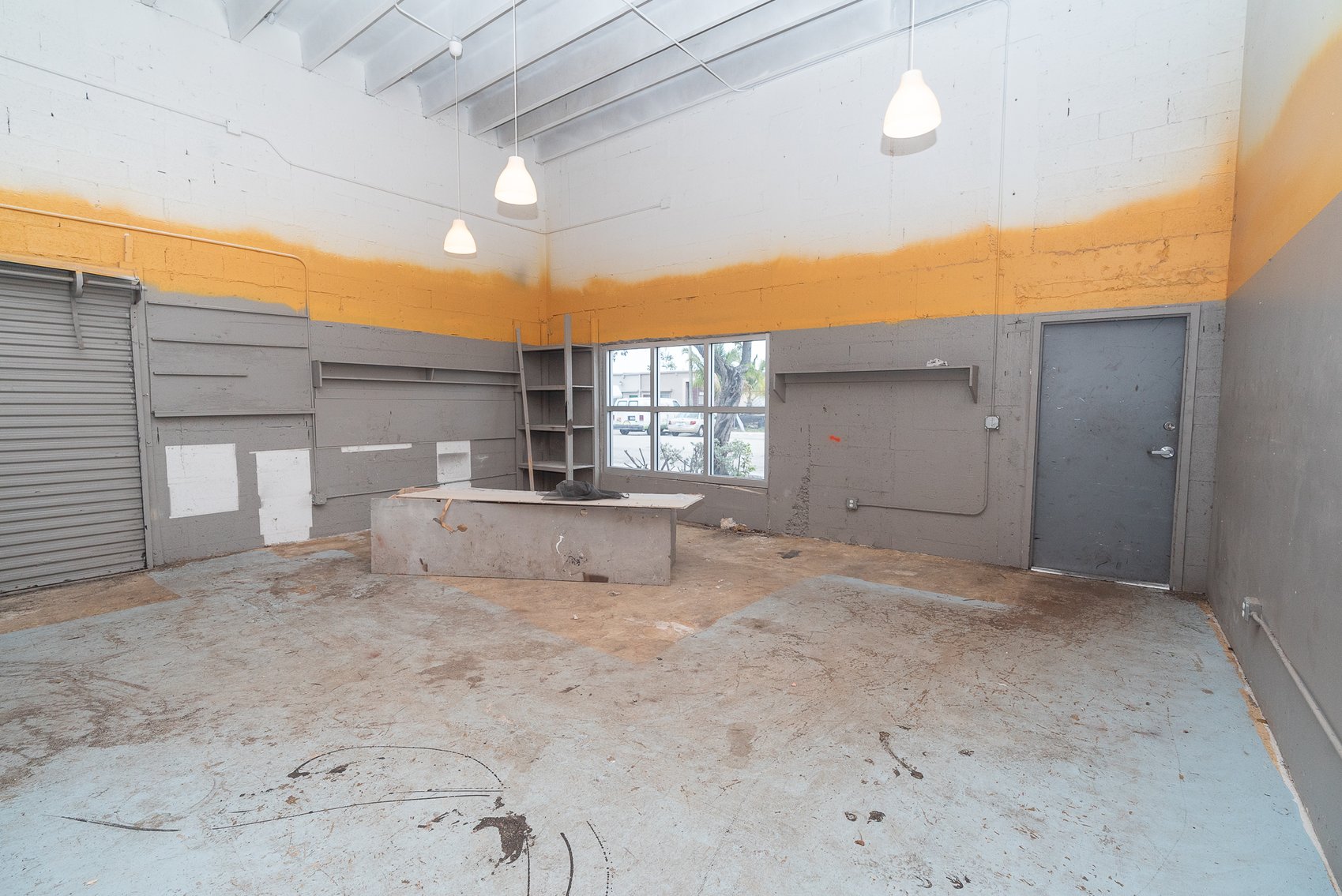 Image for Real Estate Sale - 6 Prime Industrial Warehouses in Deerfield Beach, FL