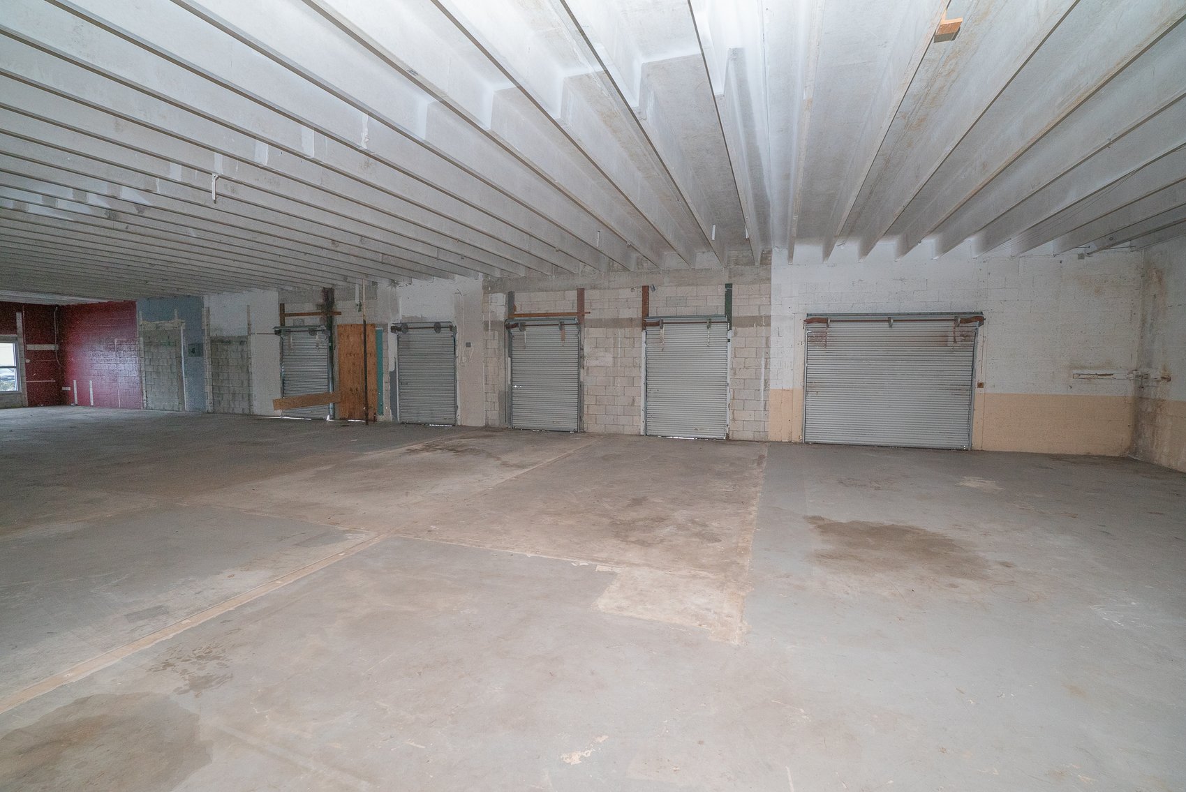 Image for Real Estate Sale - 6 Prime Industrial Warehouses in Deerfield Beach, FL