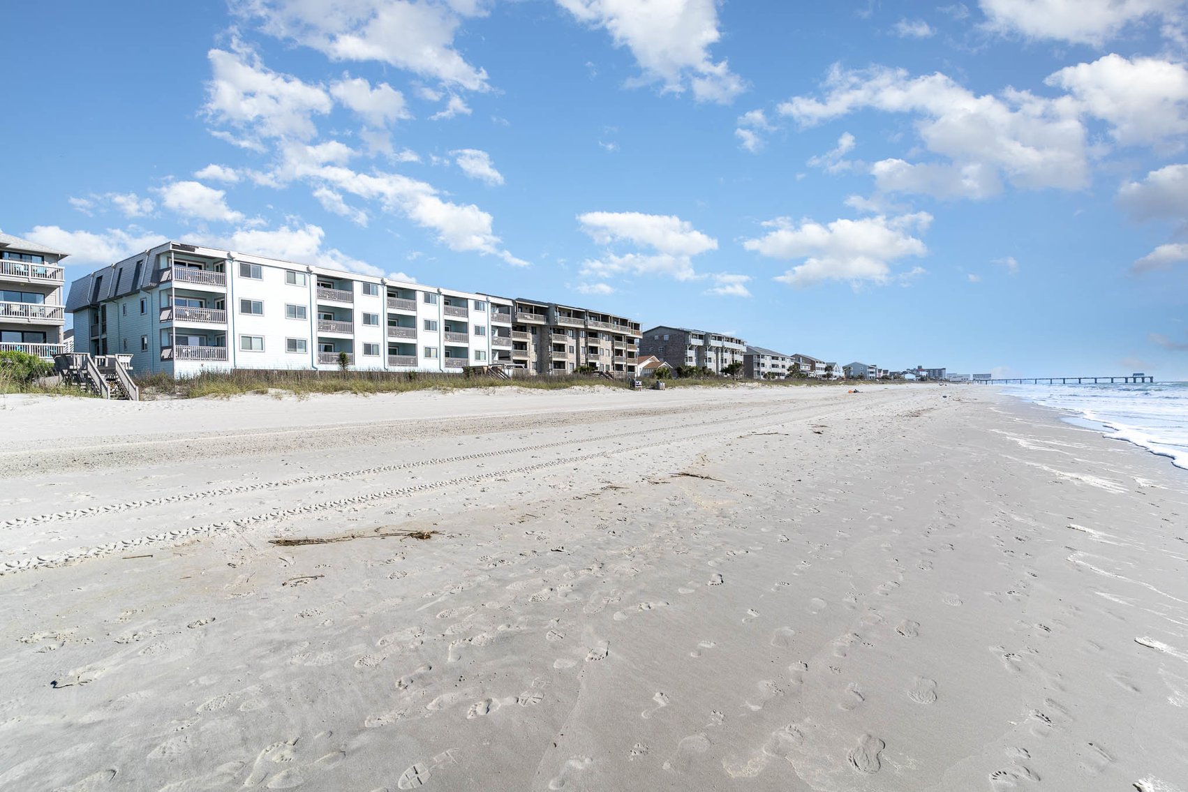 Image for Real Estate Auction - 11 Oceanfront Condo Units Offered in Bulk Purchase