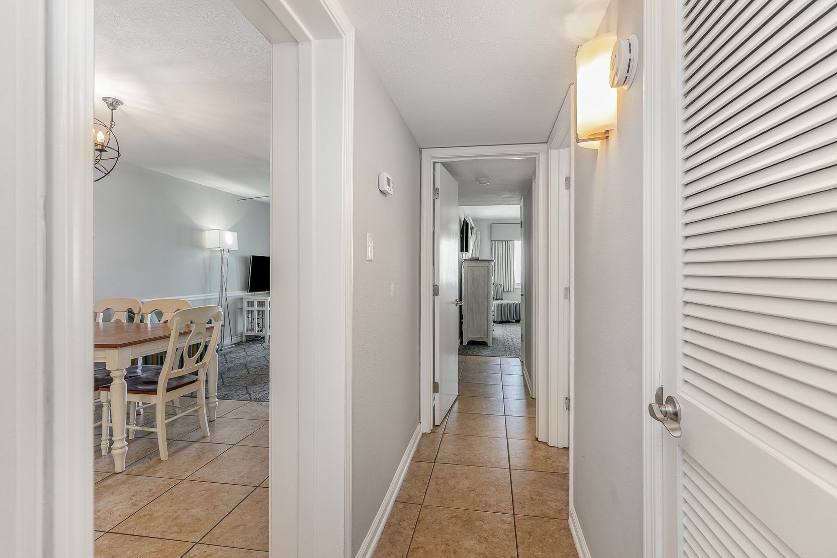 Image for Real Estate Auction - 11 Oceanfront Condo Units Offered in Bulk Purchase