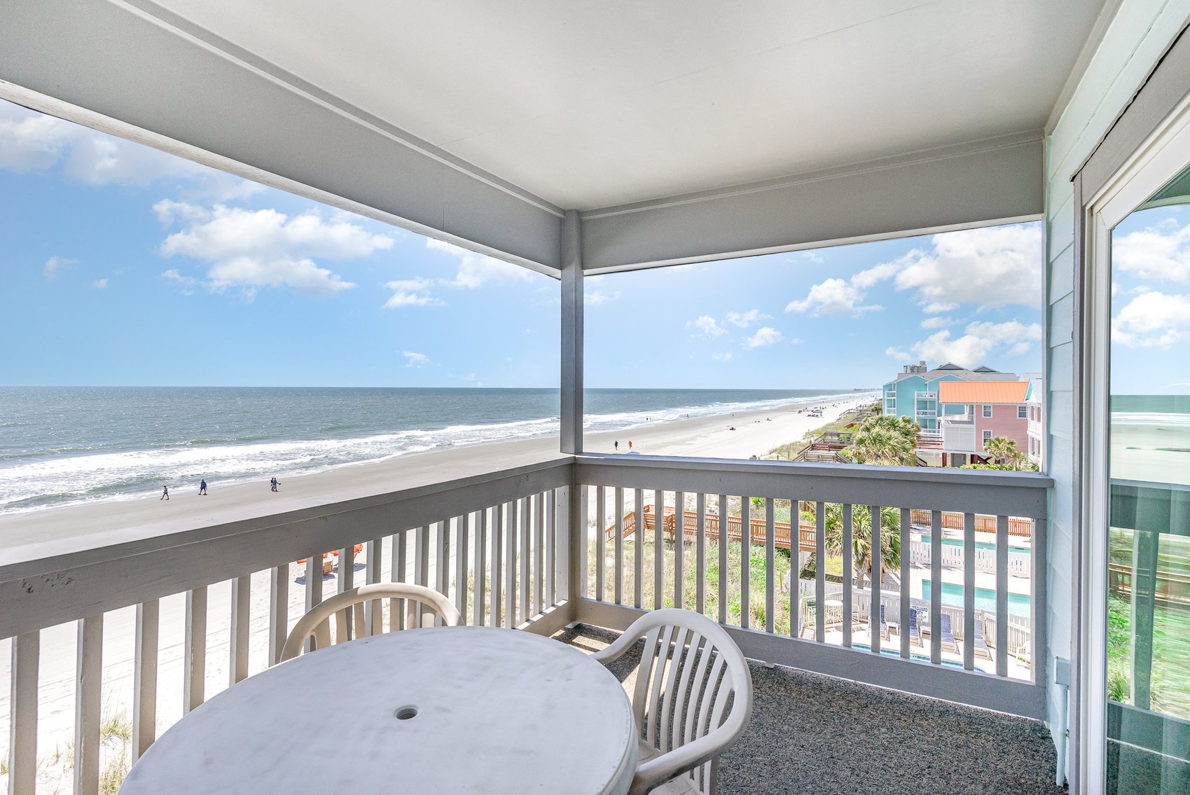 Image for Real Estate Auction - 11 Oceanfront Condo Units Offered in Bulk Purchase