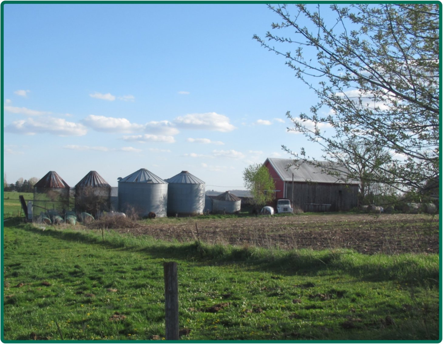 Image for Closed - Delaware Co., IA - 98.00 Ac., m/l (010-2835-03)