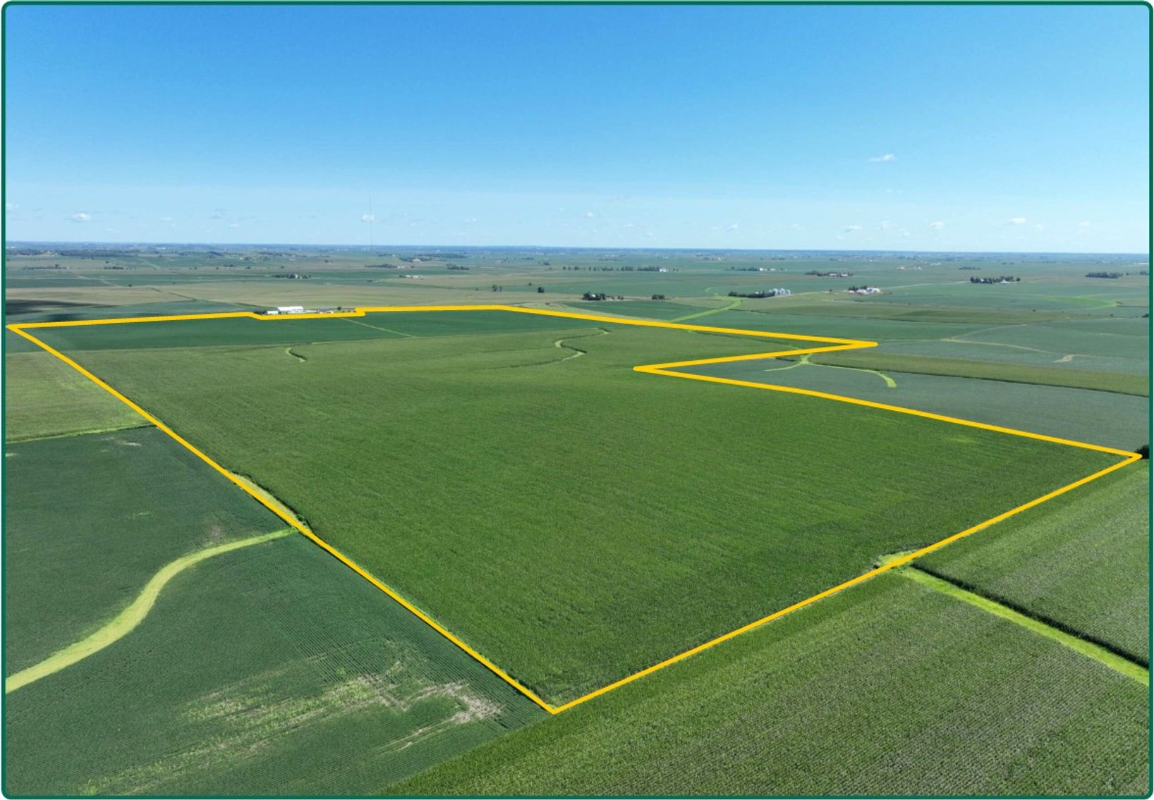 Image for Closed - Benton Co., IA - 196.09 Ac., m/l (010-2904-01)