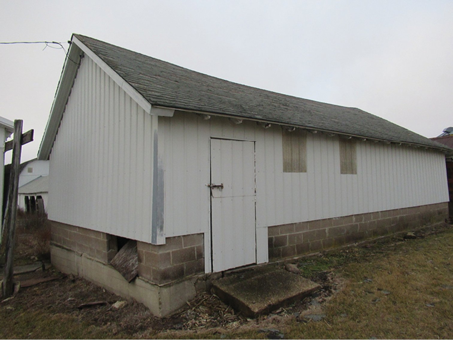 Image for Closed - Clayton Co., IA - 4.70 Ac., m/l (010-2966-03)