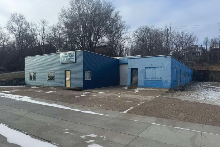 Image for Closed - Des Moines Co., IA (050-1357-01)