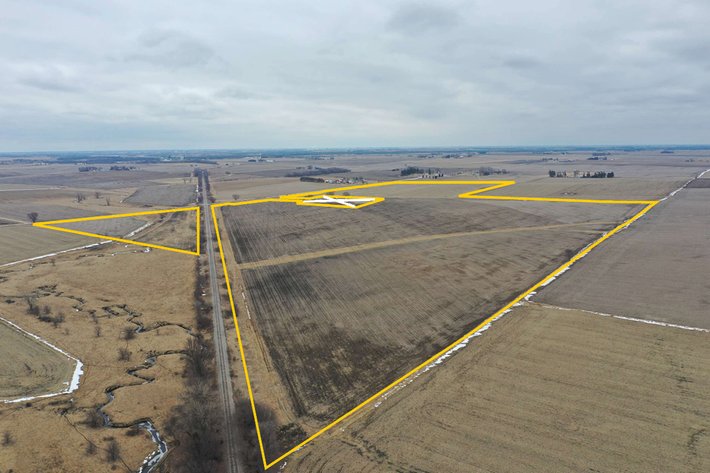 Image for Closed - Black Hawk Co., IA - 181.13 Ac., m/l (050-1363-01)
