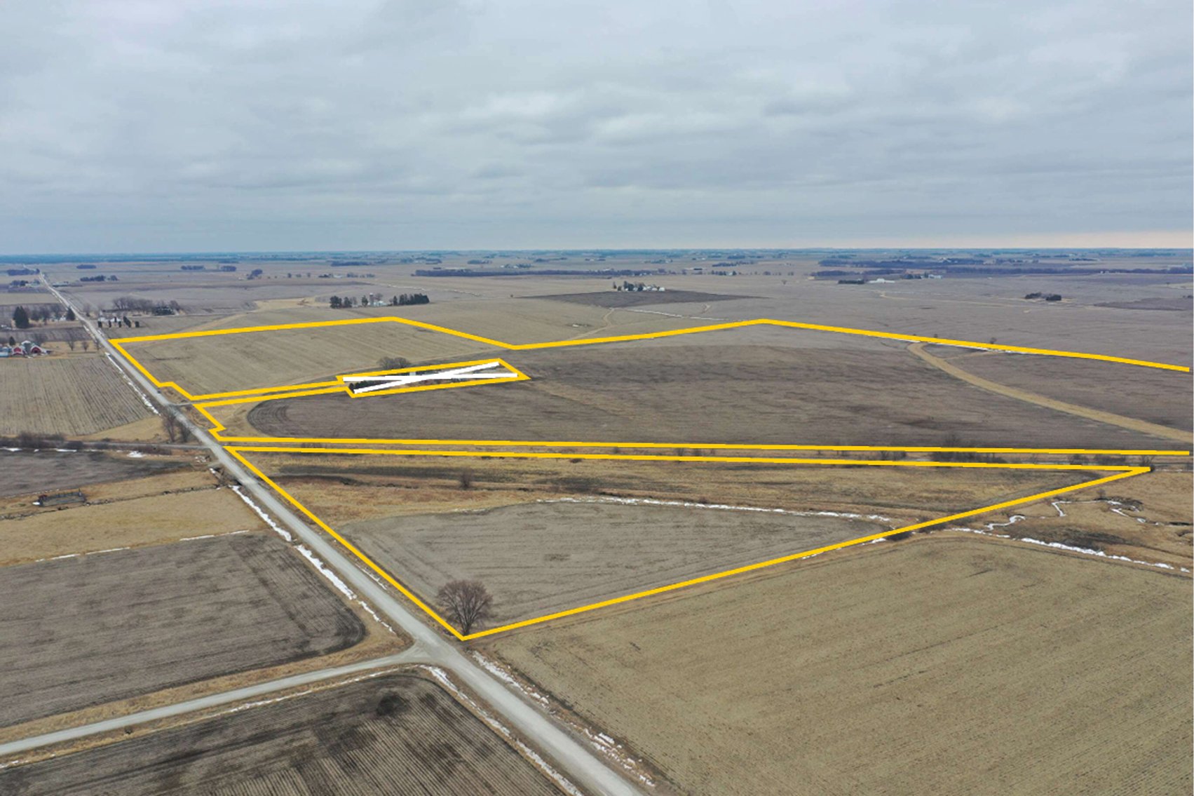 Image for Closed - Black Hawk Co., IA - 181.13 Ac., m/l (050-1363-01)