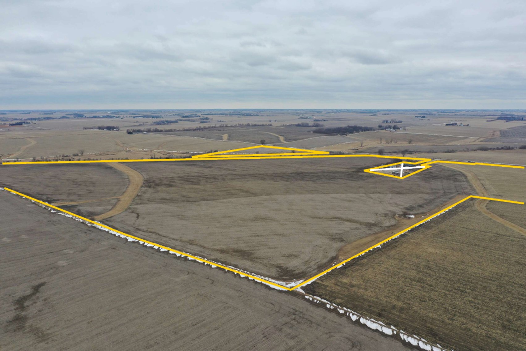 Image for Closed - Black Hawk Co., IA - 181.13 Ac., m/l (050-1363-01)