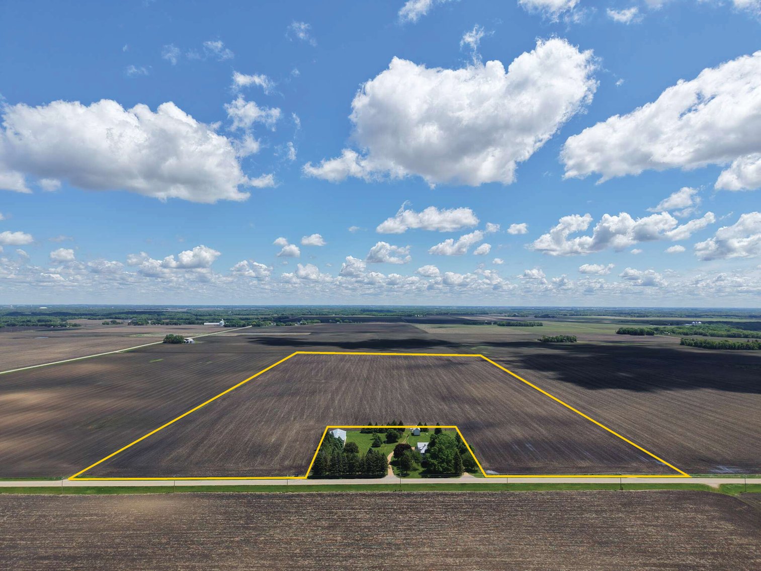 Image for Closed - Blue Earth Co., MN - 145.29 Ac., ml (190-0272)