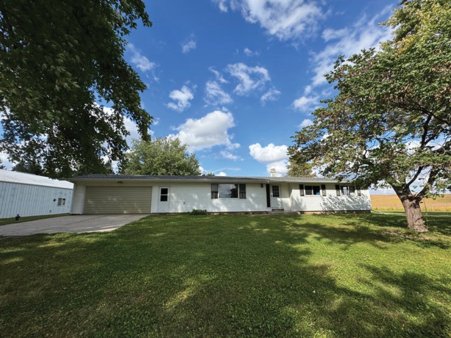 Image for Closed - Cedar Co., IA - 5.30 Ac., m/l (010-3149-03)