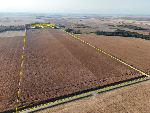 Image for Closed - Lee Co., IL - 140.38 Ac., m/l (100-0232-01)