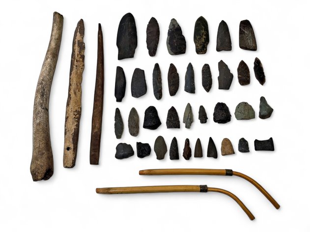 Eskimo Artifacts: Stone Spear & Arrow Points, Partial Oosik, etc.