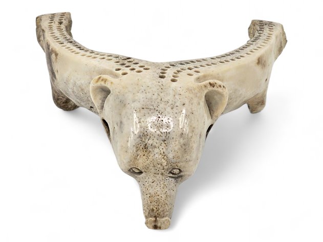 Carved Walrus Jaw Cribbage Board - Kent Heindel