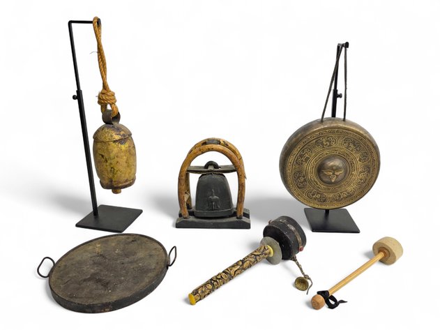 Vintage Tibetan & Thai Temple Items