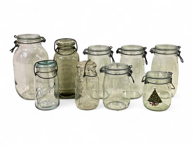 9x Vintage Glass Jars