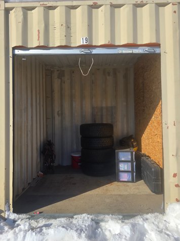 8' x 8' Storage Unit F19