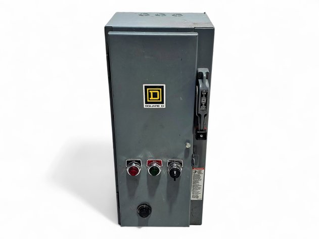 Square D NEMA Combination Motor Starter w/ Thermal-Magnetic Circuit Breaker