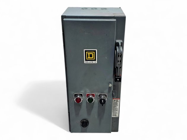 Square D NEMA Combination Motor Starter w/ Thermal-Magnetic Circuit Breaker