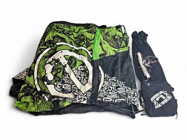 Epic Kites Sail w/ Slingshot Control Bar & Bag