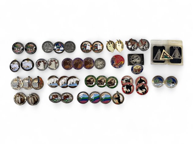 48x 1980s-1990s Alaskan Fur Rondy Pins