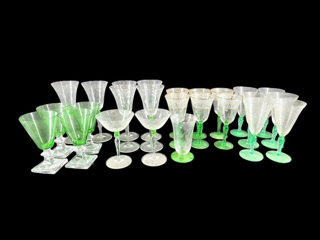25x Uranium Drinking Glasses