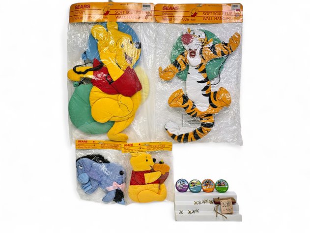 Disney Soft Sculptures, Disney World Buttons & Jumbo Jacks