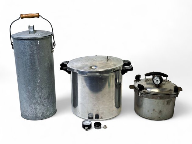 Pressure Cookers/Canners & Metal Container
