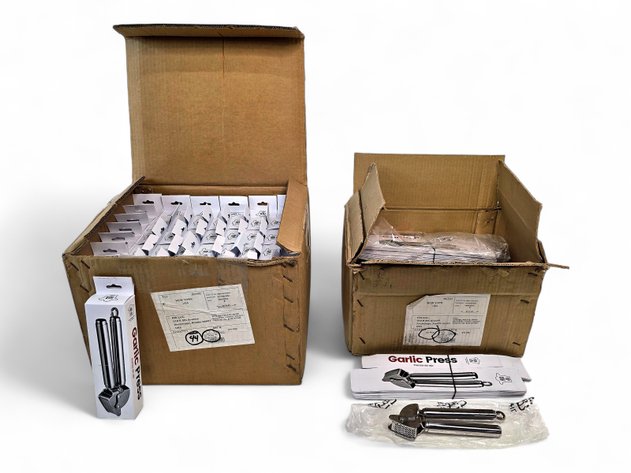 84x Garlic Presses - Brand New, Stainless Steel