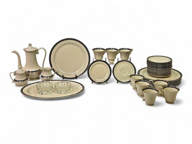 Edgerton Dinnerware Set & Hallmark Candle Holders
