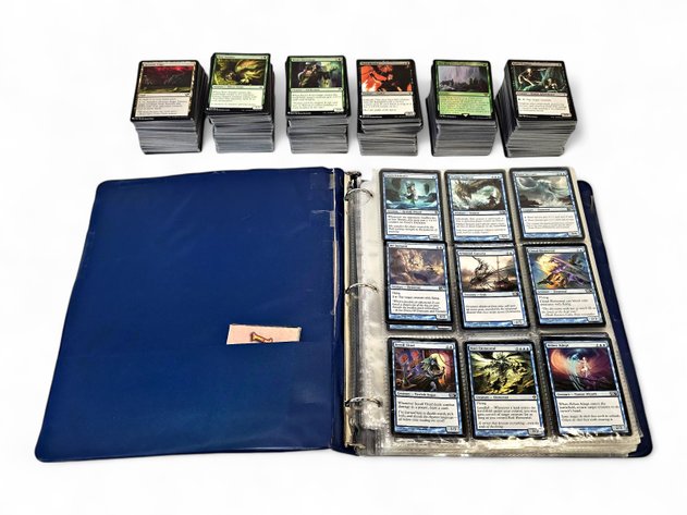 240x Magic: The Gathering Trading Cards - Campaign of Vengeance & More