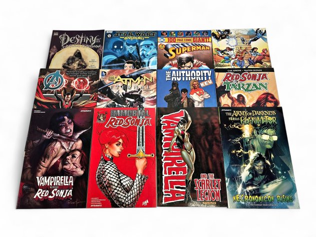 12x Comic Books - The Authority Kev, Immoral Red Sonja, Star Wars Adventures & More
