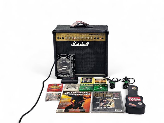 Marshall Valvestate VS30R Amp w/ Guitar Tuner, Strings & Accessories