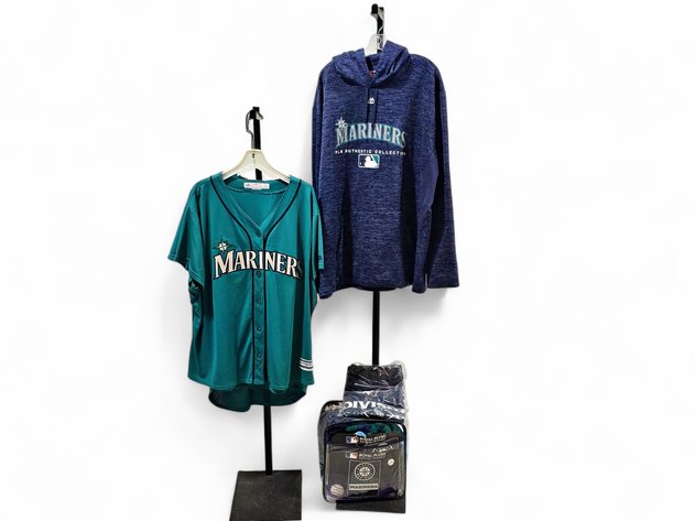 Seattle Mariners Shirt, Jerseys, Hoodie & Blanket