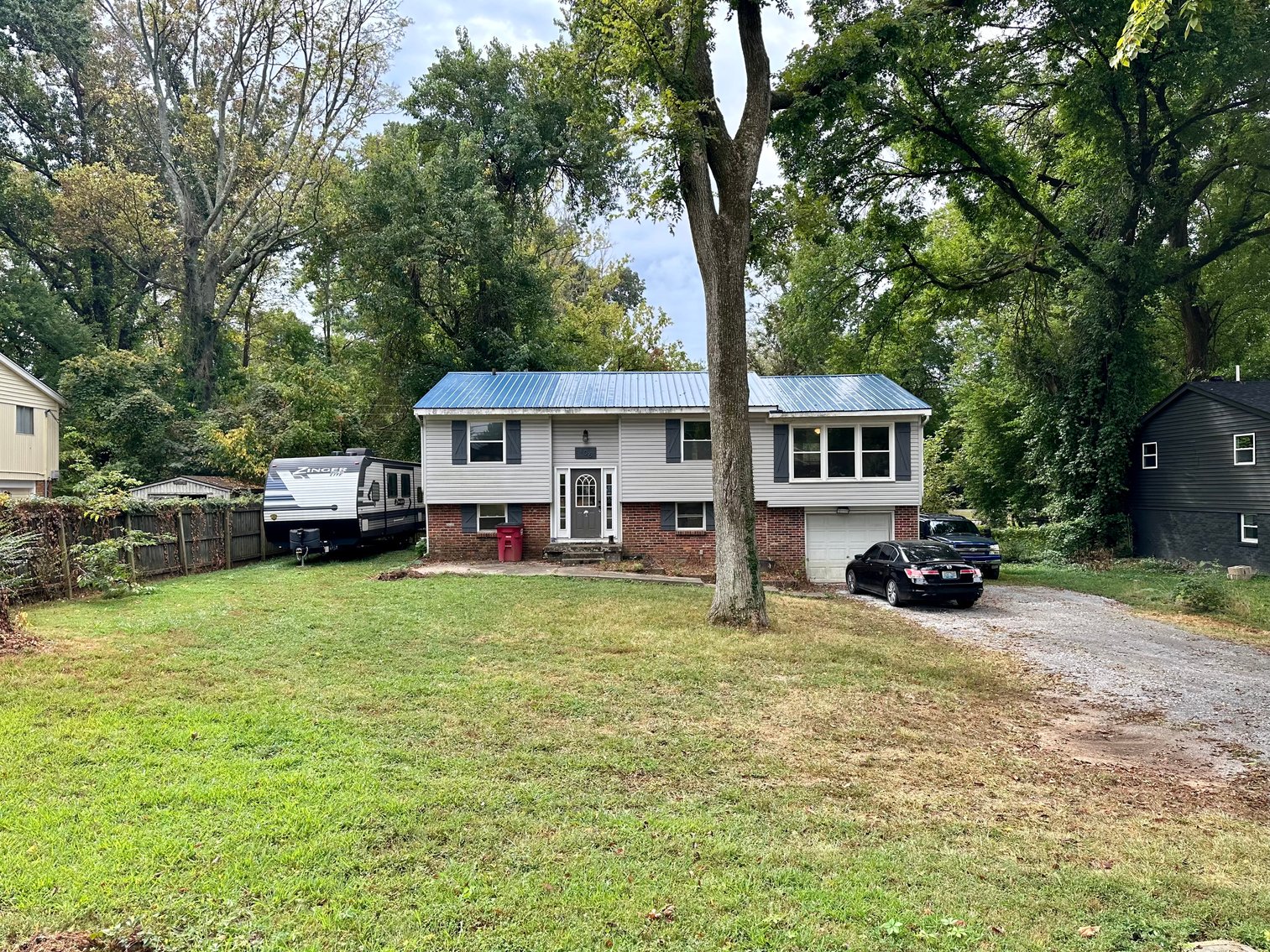 Image for 106 Airport Road Auction