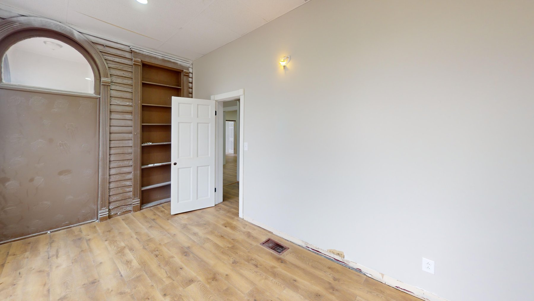 Image for AUCTION: 534 Madison St., Clarksville, TN