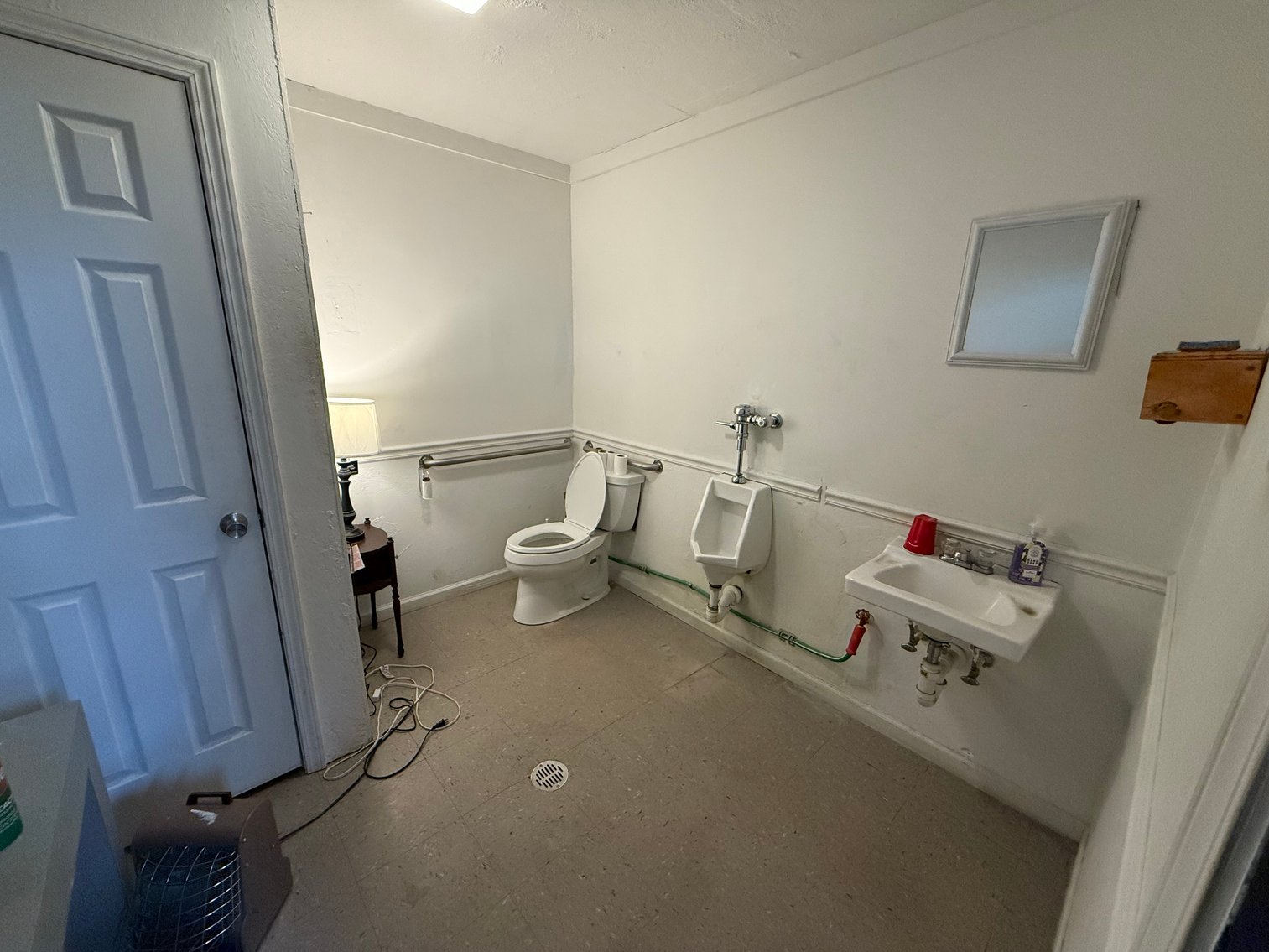 Image for Crisp Furniture Warehouse Auction