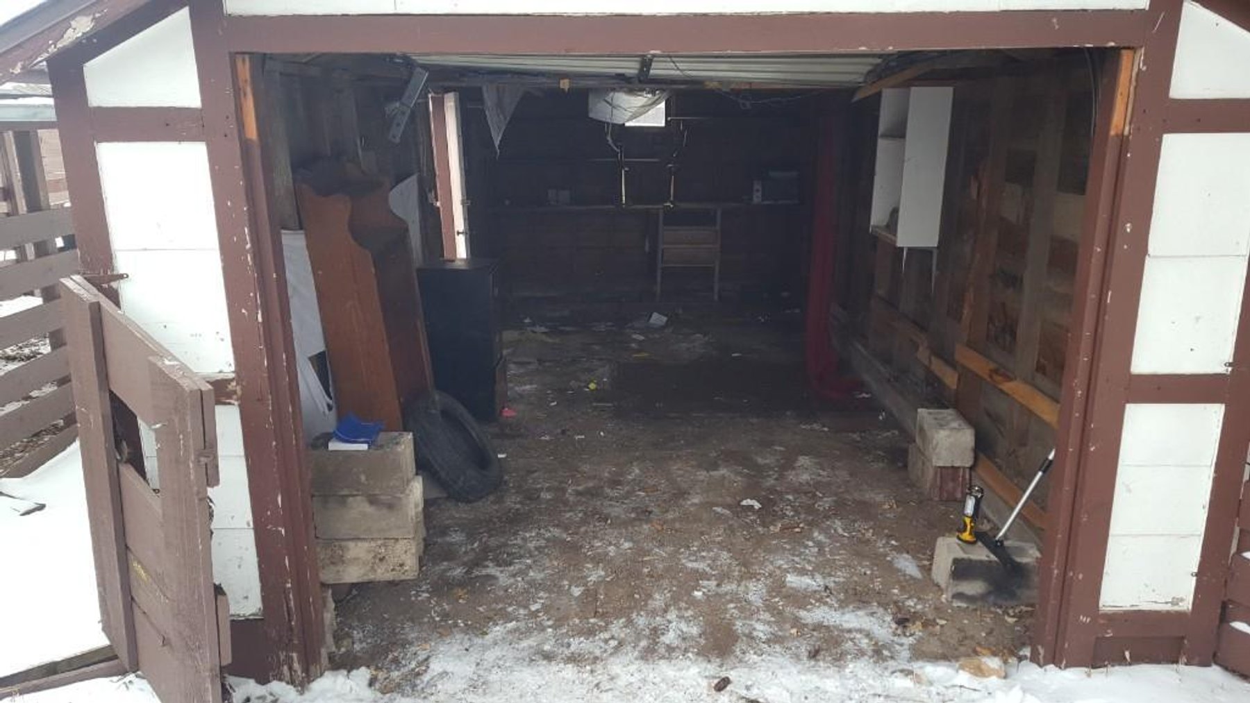 Image for Real Estate Auction - Dec. 30th